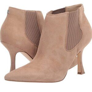 NWOB - Nine West “Sofia” Genuine Suede/Leather Ankle Bootie – Size 8.5 ~ NOICE!